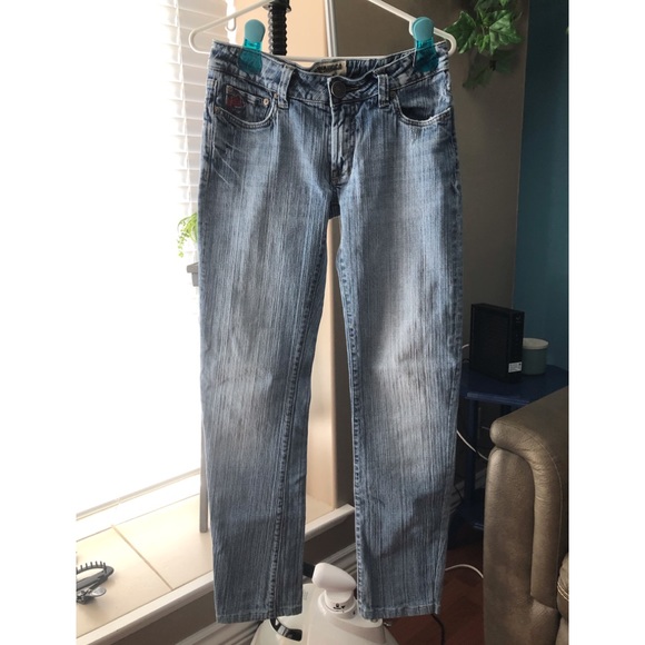 Jeans - Picture 2 of 3